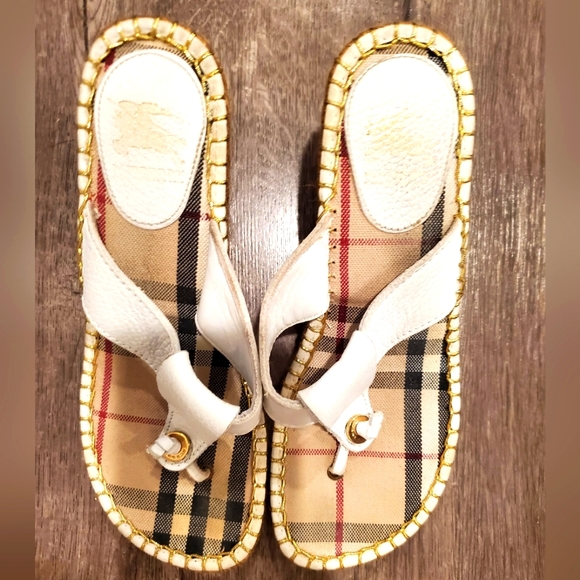 Burberry- Nova Check Thong Espadrille (White) - Picture 15 of 16